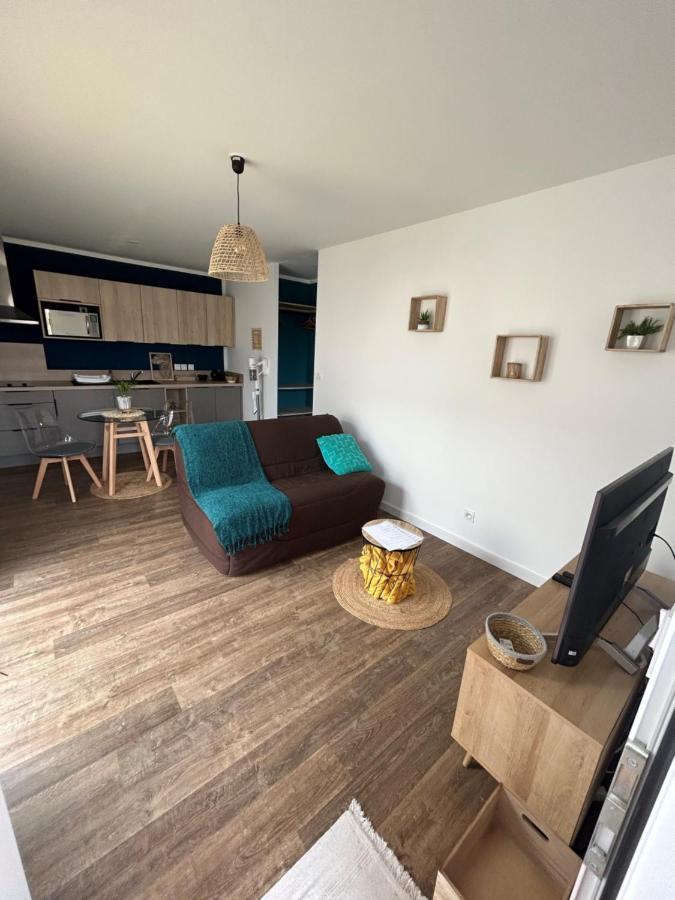 Charmant Logement Neuf Hourtin Exterior photo